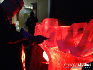 Chicago Now Live Ice Sculpture Carving Demo
