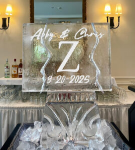 Luge Z Wedding Ice Sculpture